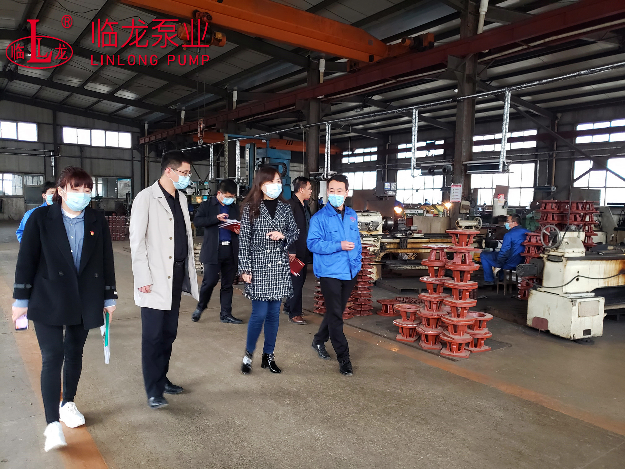 参观临龙泵业泥砂泵配件加工车间